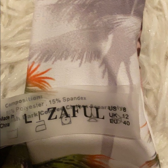 Zaful Tie Front Bikini Top - Picture 3 of 3